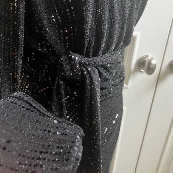 Black sequin wrap dress never worn - Picture 6 of 9